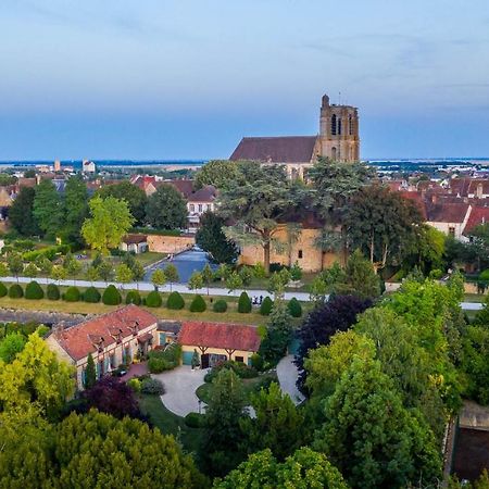Le Clos Des Cordeliers เซซาน ภายนอก รูปภาพ